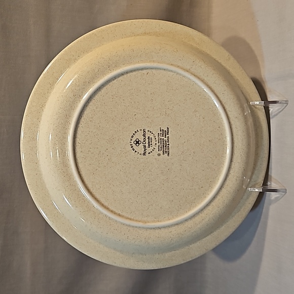 NEW Royal Doulton Uplands 1026 Dinner Plate Saucer & Cup Lambethware - Picture 4 of 16